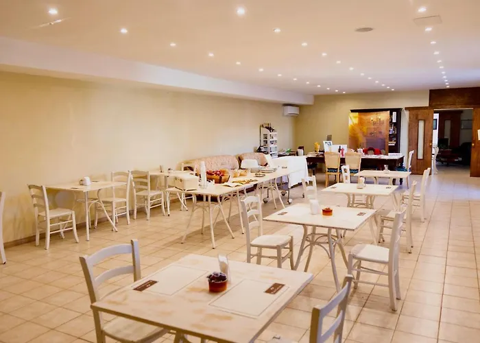 Posta Guevara * Castelluccio dei Sauri