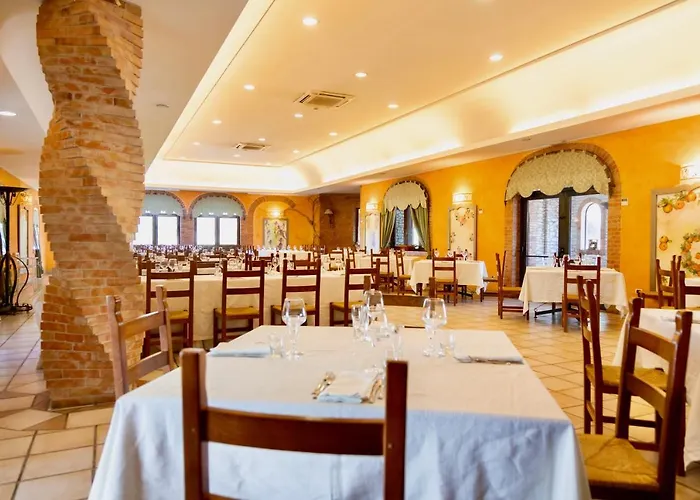 Posta Guevara مزرعة للإقامة Castelluccio dei Sauri